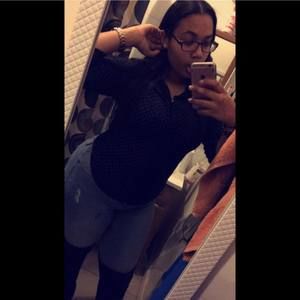 Meet your Posher, Tiffany